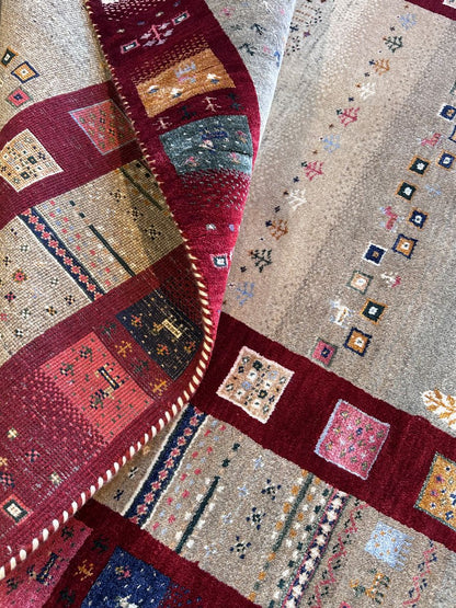 Hand-woven Loribaft Gabbeh Rug