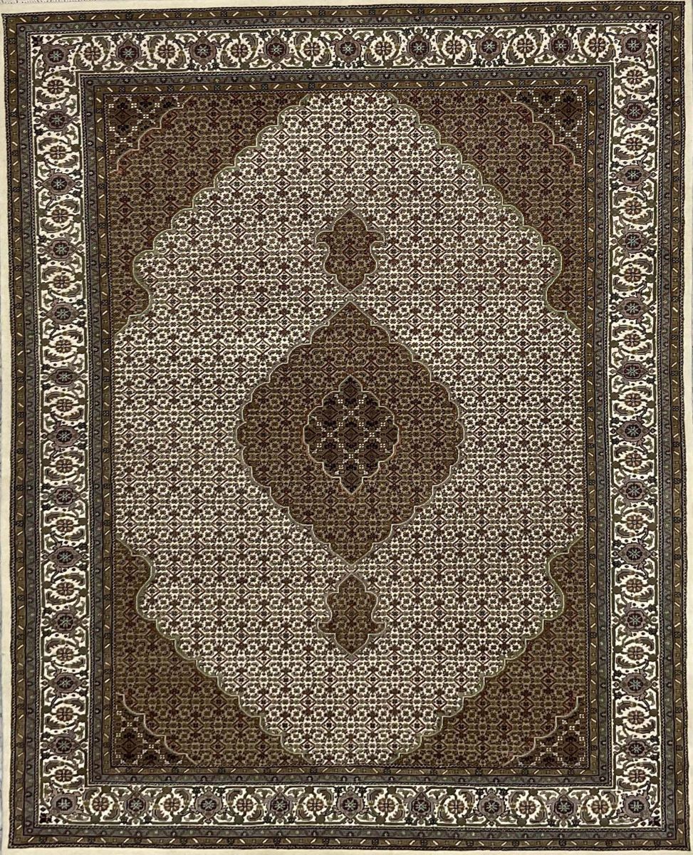 Fine Hand-Woven Tabriz Mahi Design Carpet
