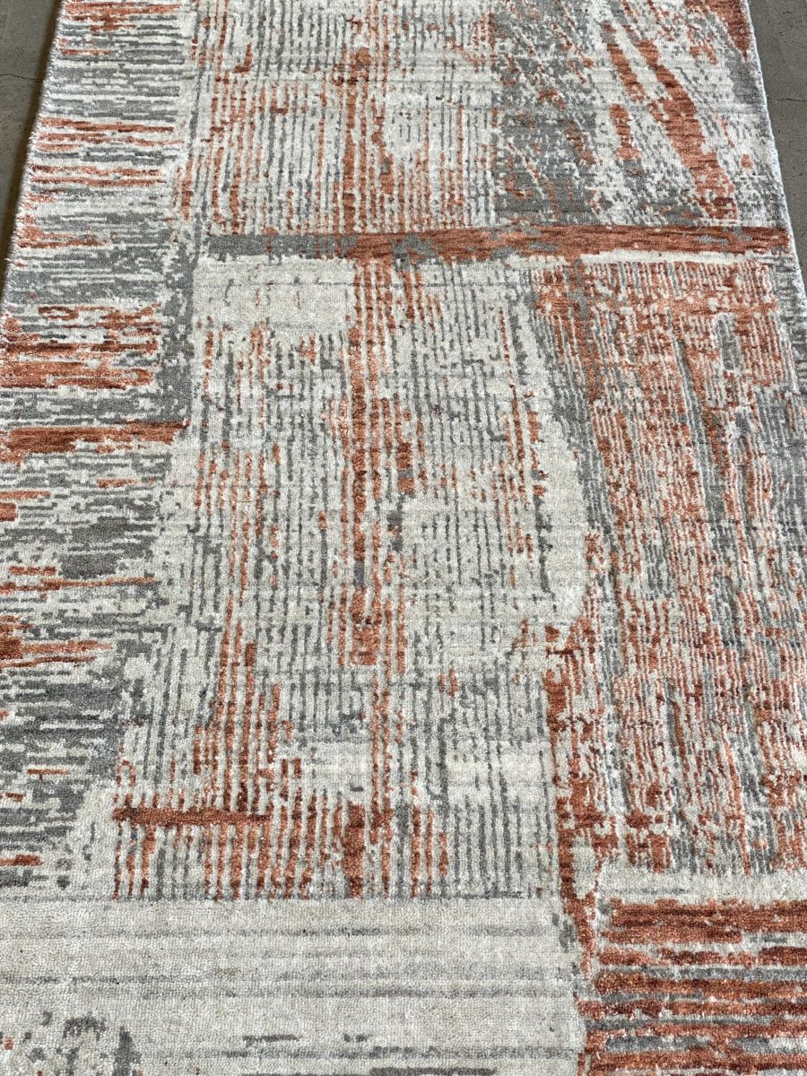 Hand-Woven Modern Glacier Runner