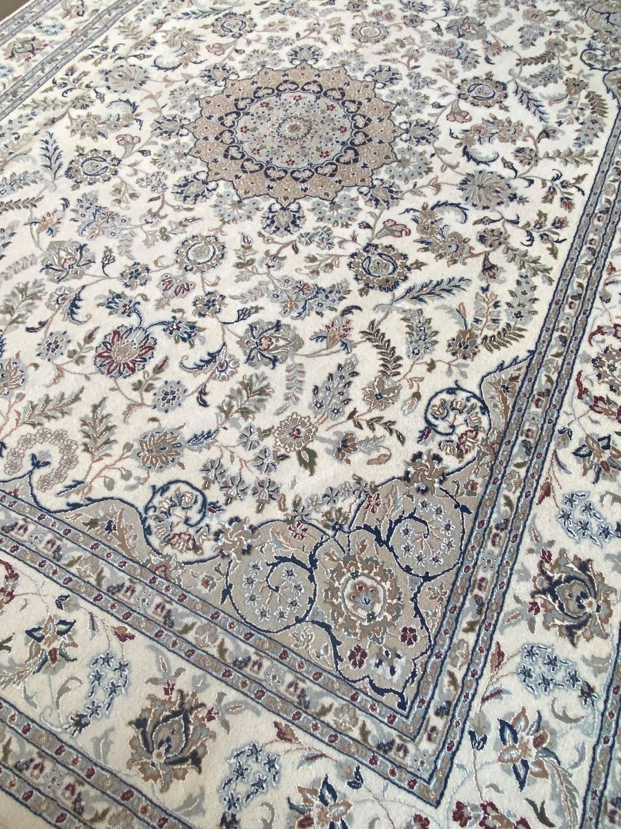 Traditional Hand-Woven Naien Carpet