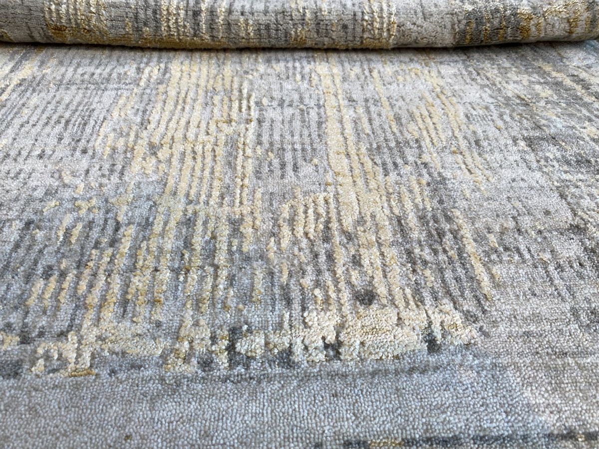 Hand-Woven Modern Glacier Runner