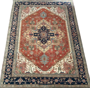Hand-Woven Serapi Heriz Design Carpet