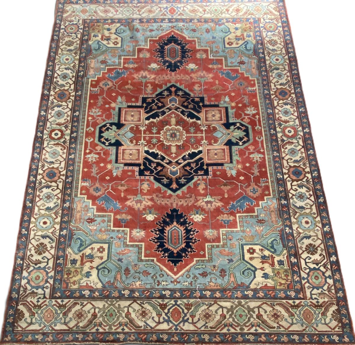 Hand-Woven Serapi Heriz Design Carpet