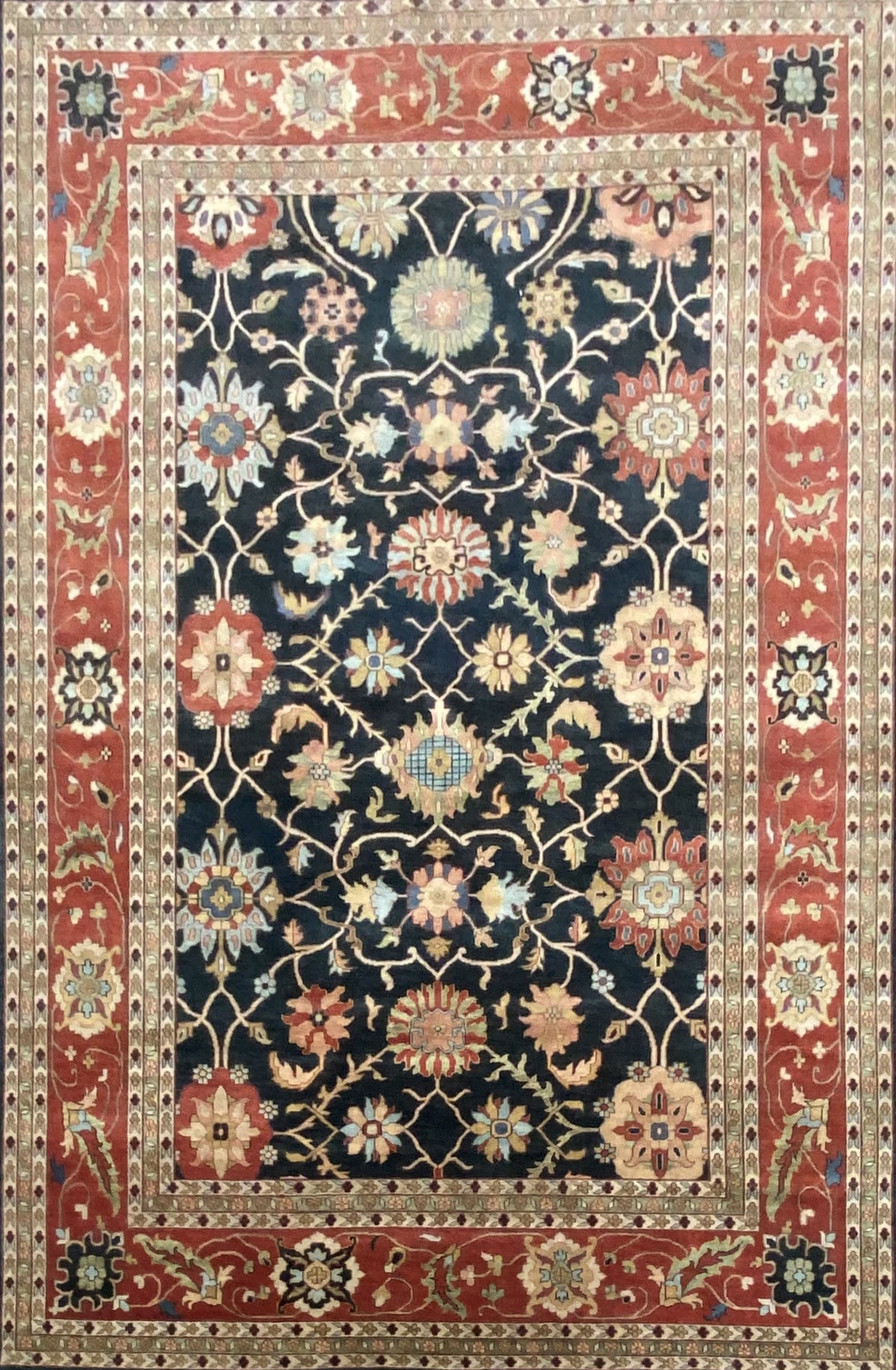 Hand-Woven Serapi Heriz Design Carpet