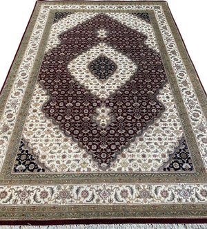 Fine Hand-Woven Persian Tabriz Mahi Design Carpet