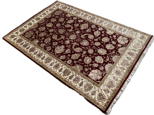 Fine Hand-Knotted Tabriz Design Rug