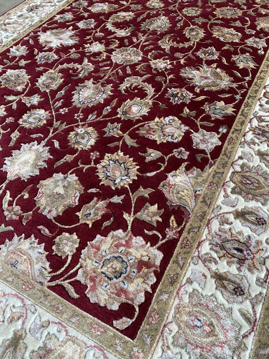 Traditional Hand-Woven Tabriz Design Carpet