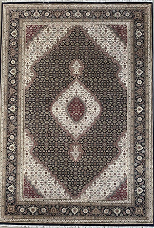 Fine Hand-Woven Persian Tabriz Mahi Design Carpet