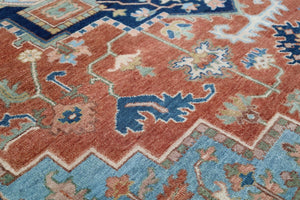Hand-Woven Serapi Heriz Design Carpet
