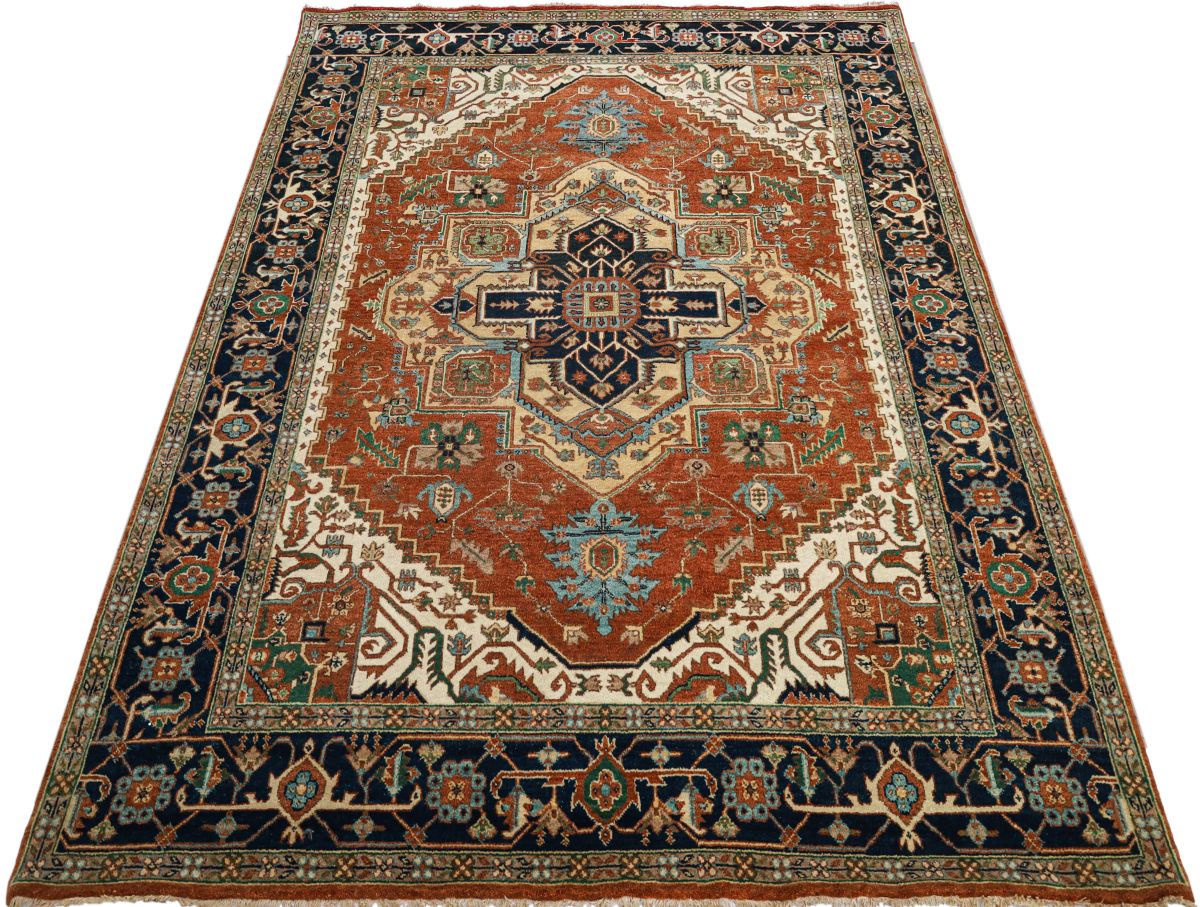 Hand-Woven Serapi Heriz Design Carpet