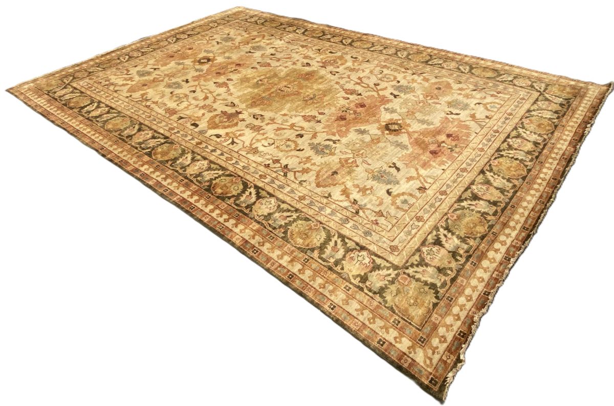 Hand-Knotted Ushak Sultanabad Collection