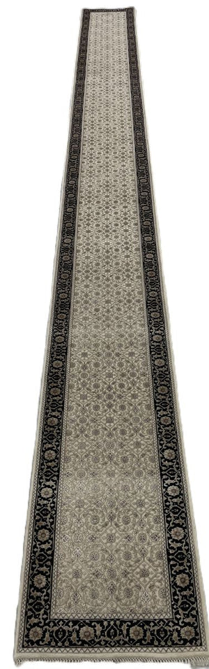 Fine Handmade Herati Design Hall Runner