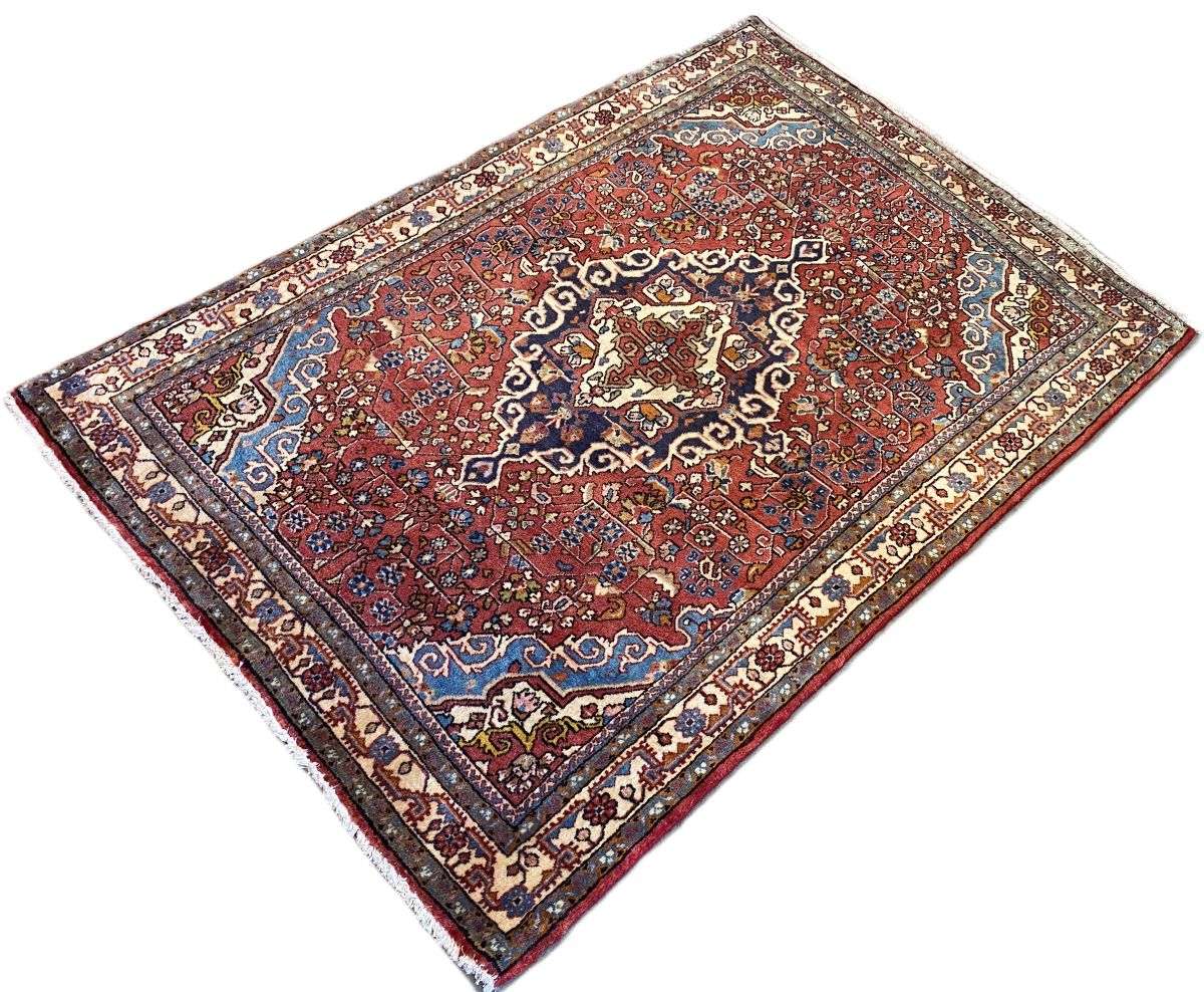 Fine Hand-Knotted Persian Jozan Rug