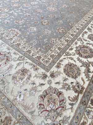 Traditional Handmade Tabriz Design Carpet