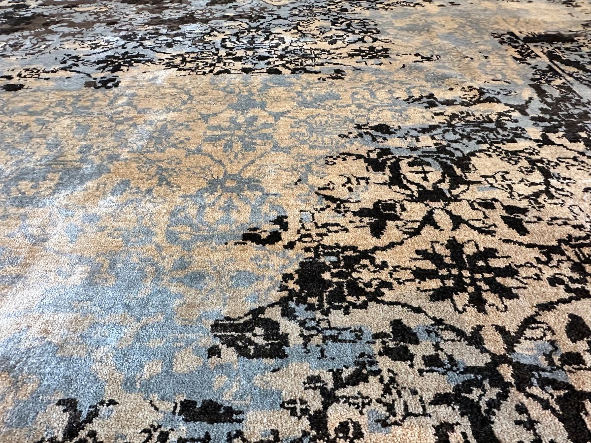 Hand-Woven Modern Transitional Erased Collection