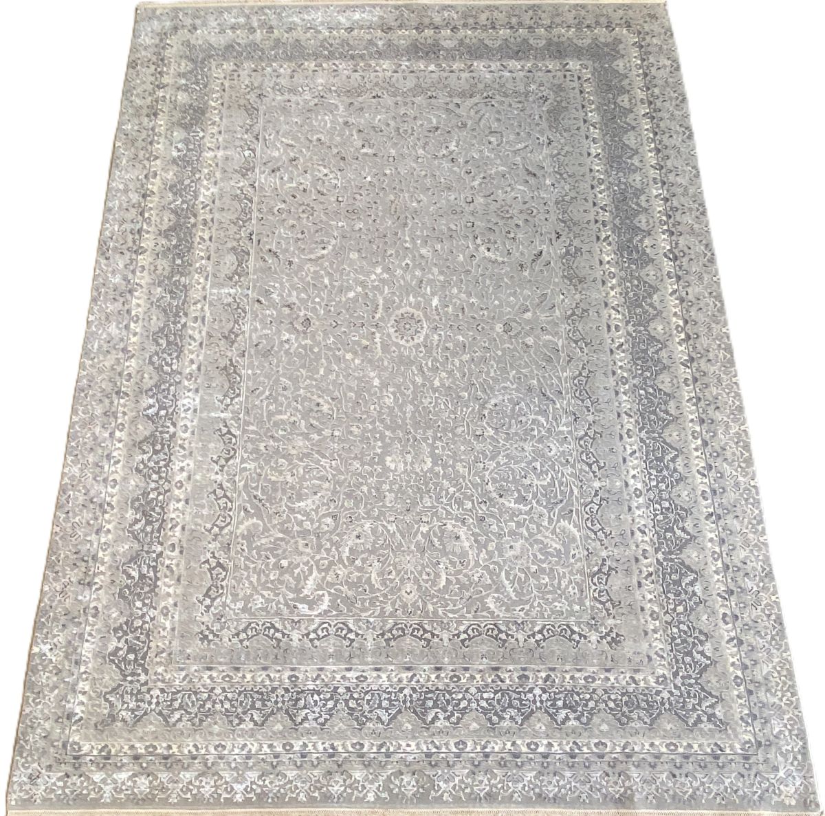 Fine Hand-Woven Modern Crystal Collection