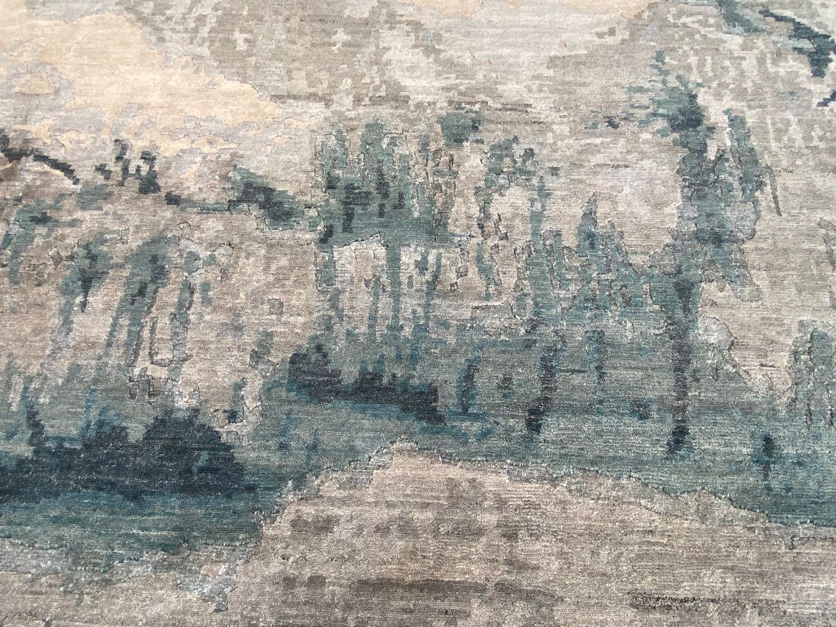 Hand-Woven Modern Everest Collection