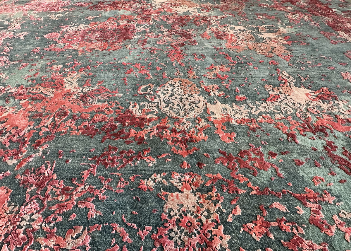 Hand-Woven Modern Transitional Collection