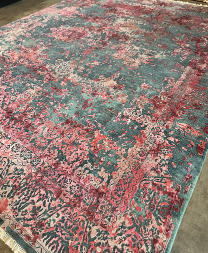 Hand-Woven Modern Transitional Collection