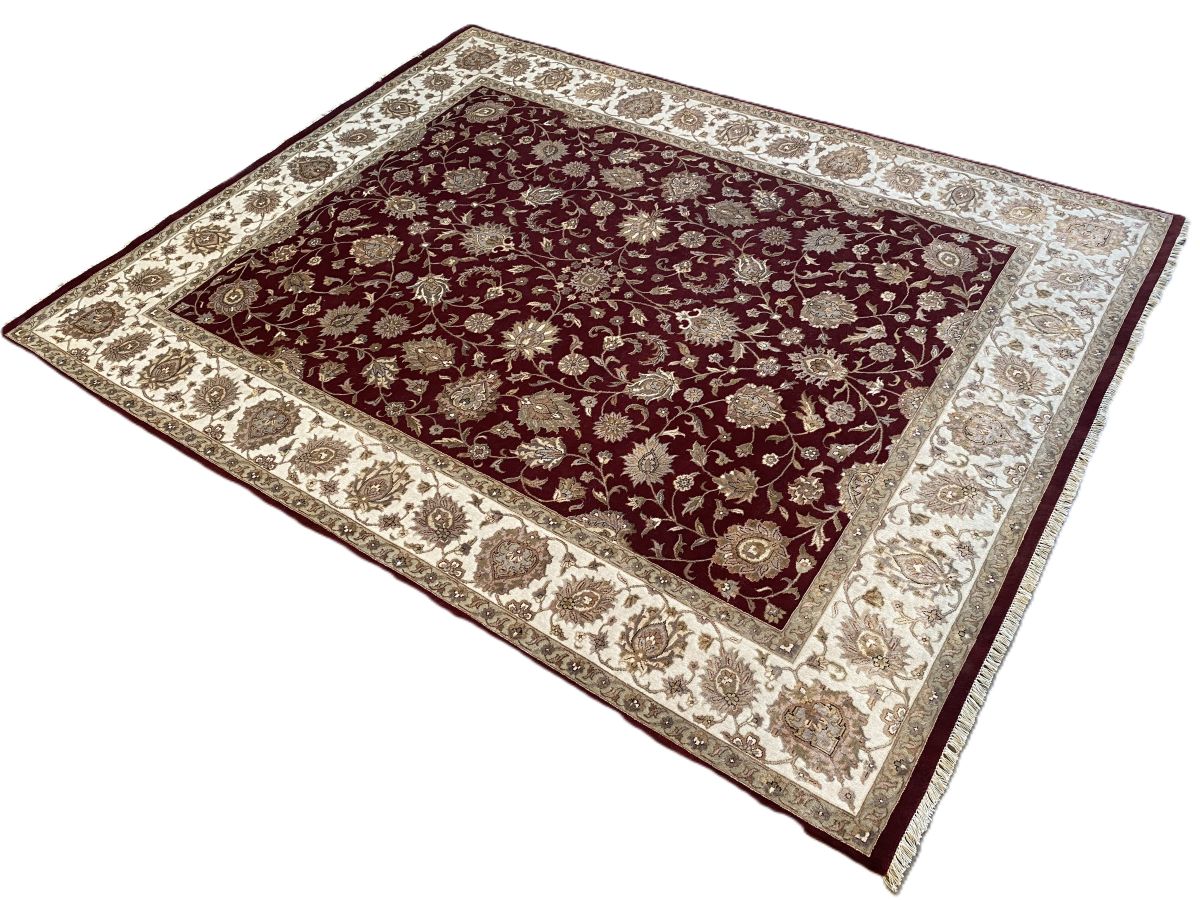 Traditional Hand-Woven Tabriz Design Rug
