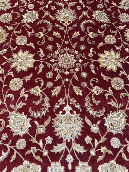Traditional Hand-Woven Tabriz Design Rug