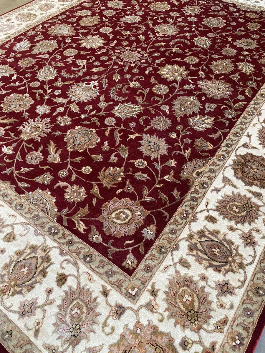 Traditional Hand-Woven Tabriz Design Rug