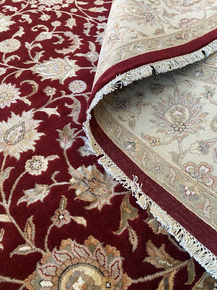 Traditional Hand-Woven Tabriz Design Rug