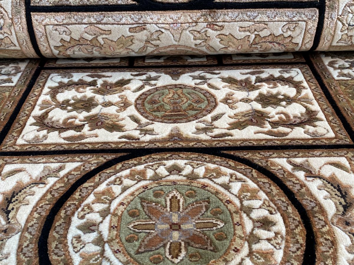 Hand-Woven Imperial Design Hall Runner