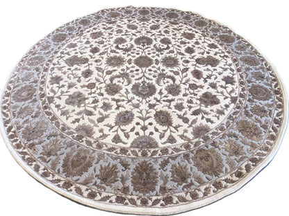 Fine Hand-Woven Persian Tabriz Design Carpet