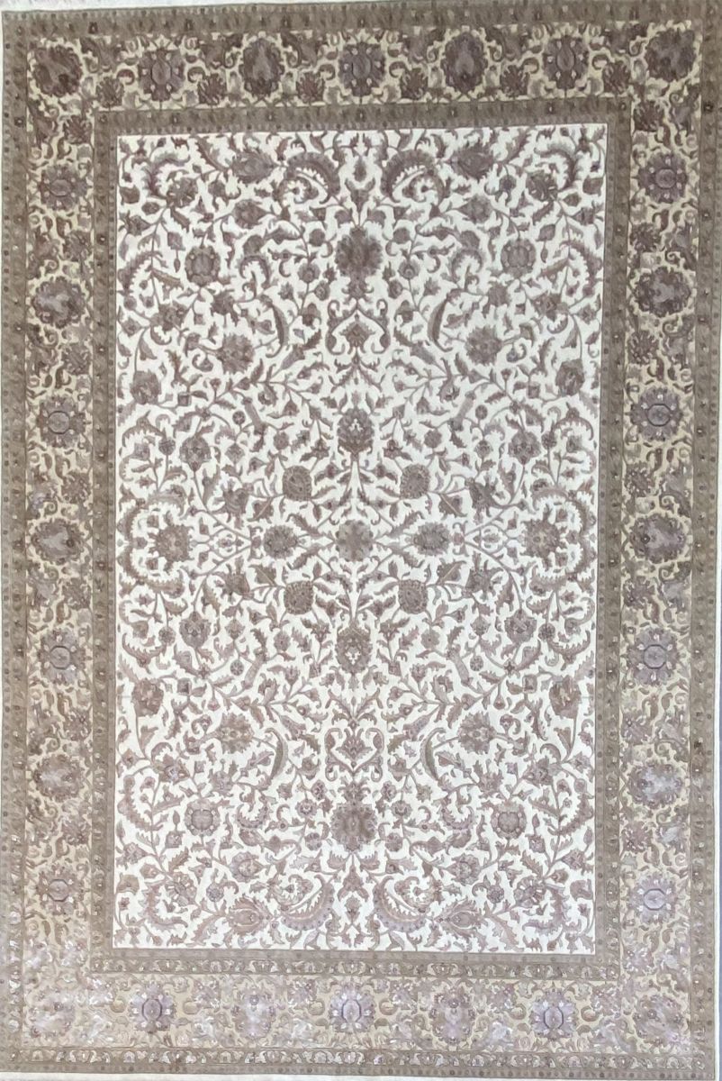 Traditional Hand-Woven Tabriz Design Carpet
