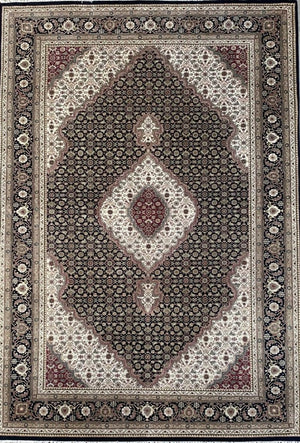 Fine Hand-Woven Persian Tabriz Mahi Design Rug