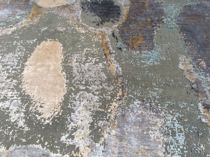 Hand-Woven Modern Everest Collection