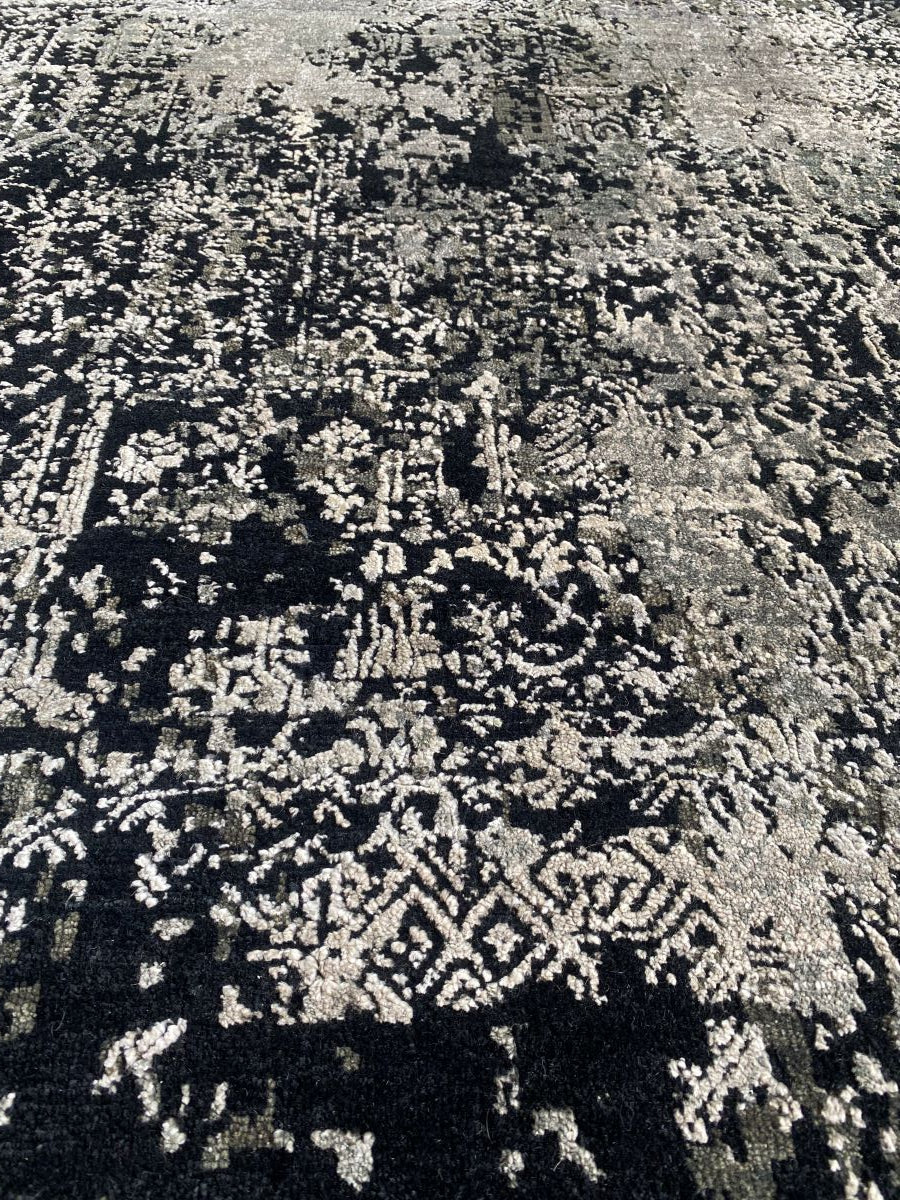 Superfine Hand-Woven Empire Collection