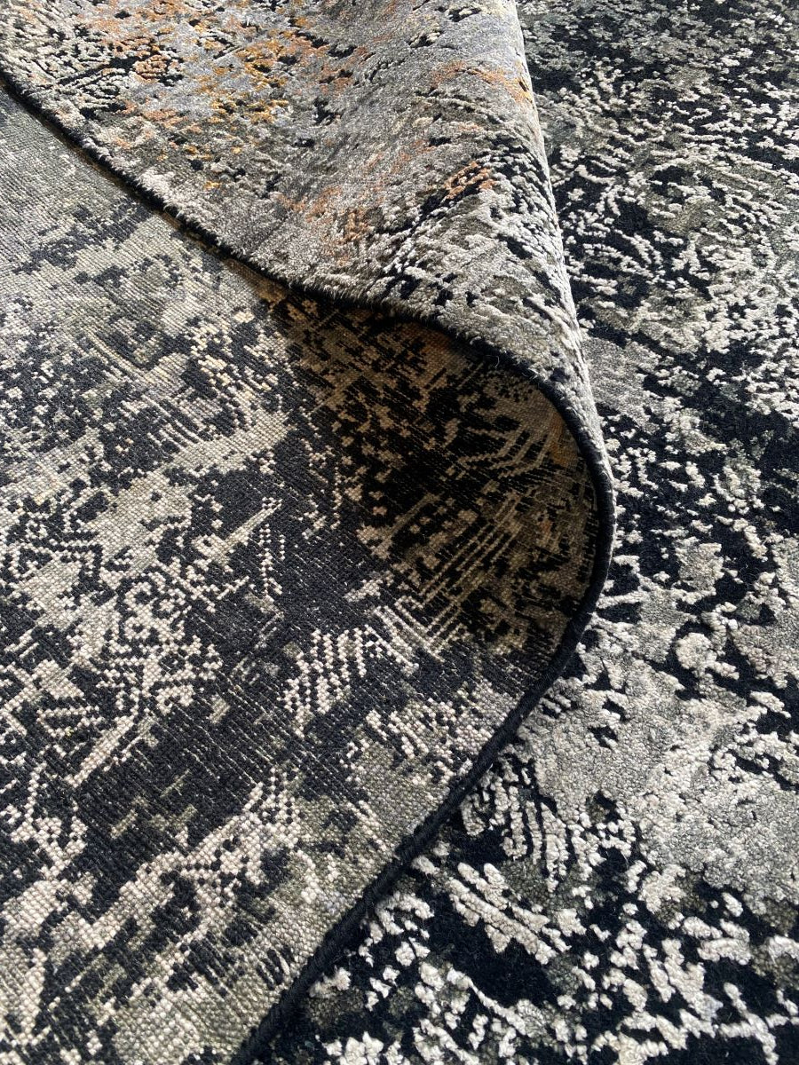 Superfine Hand-Woven Empire Collection