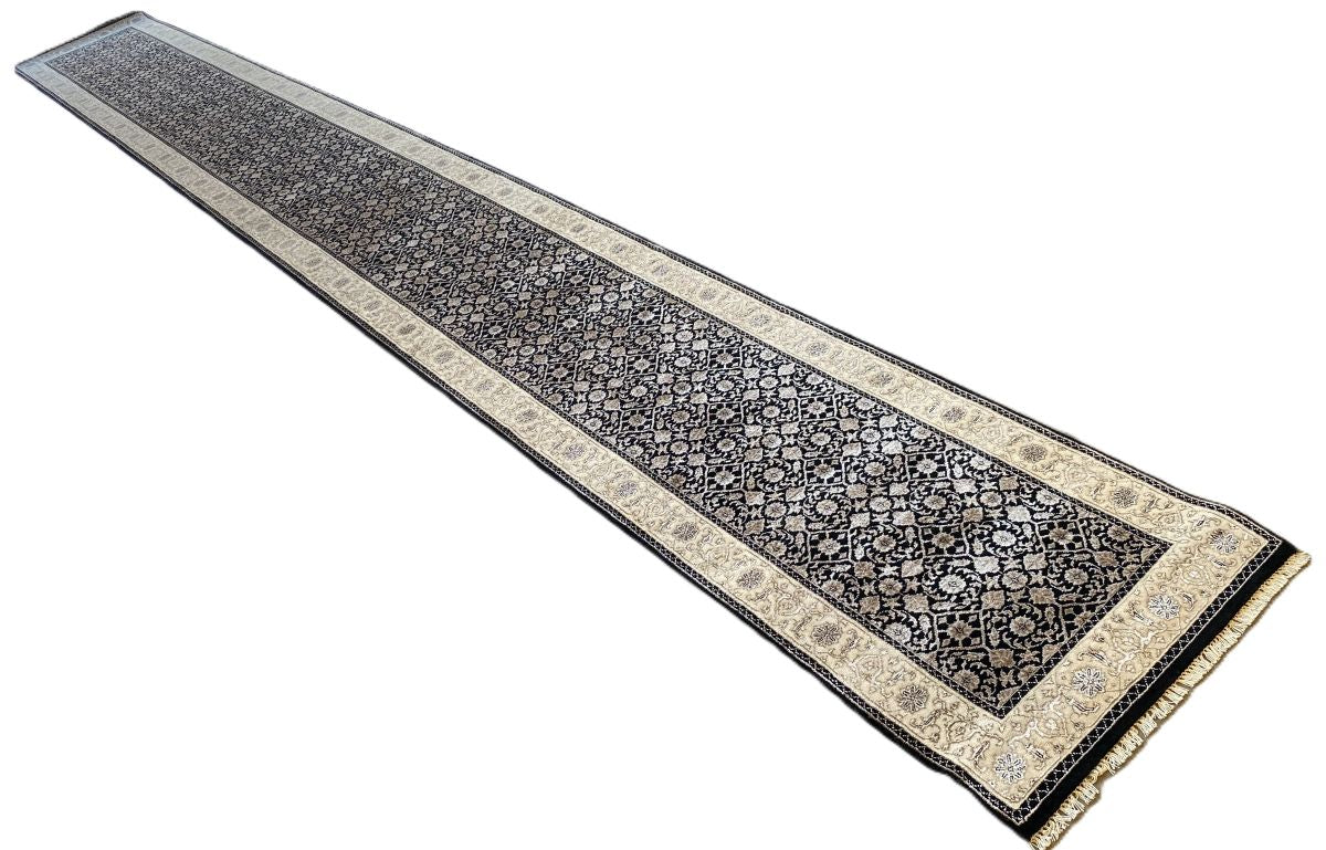 Hand-Woven Herati Design Hall Runner