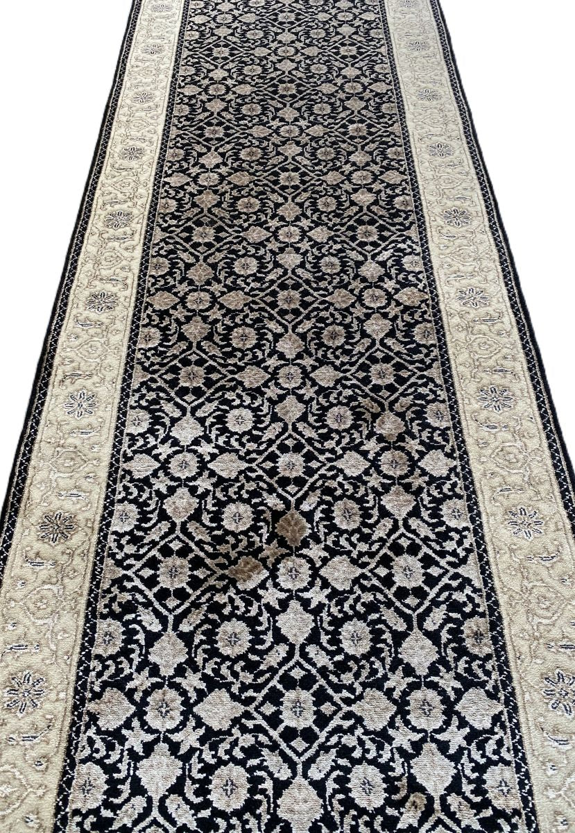 Hand-Woven Herati Design Hall Runner