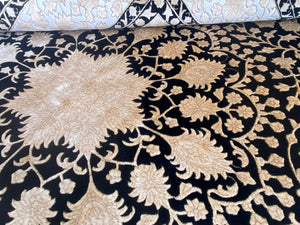 Traditional Handmade Tabriz Design Carpet