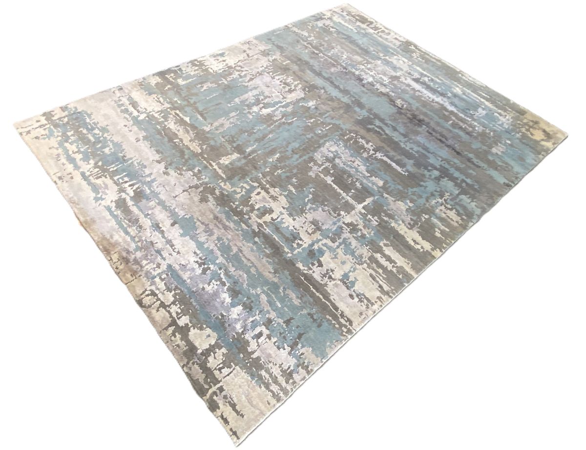 Hand-Woven Modern Everest Collection