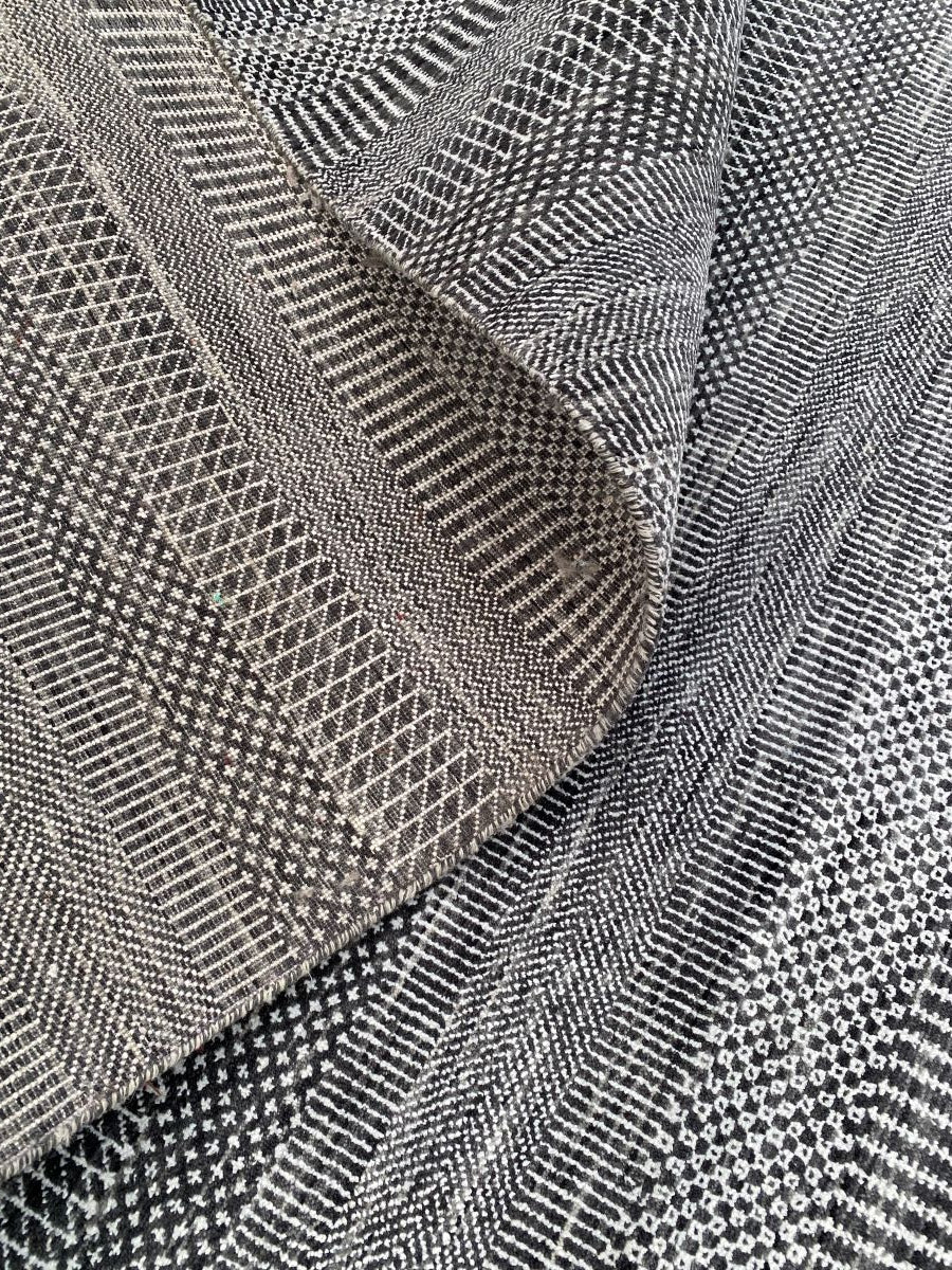 Hand-Woven Modern Shalimar Collection