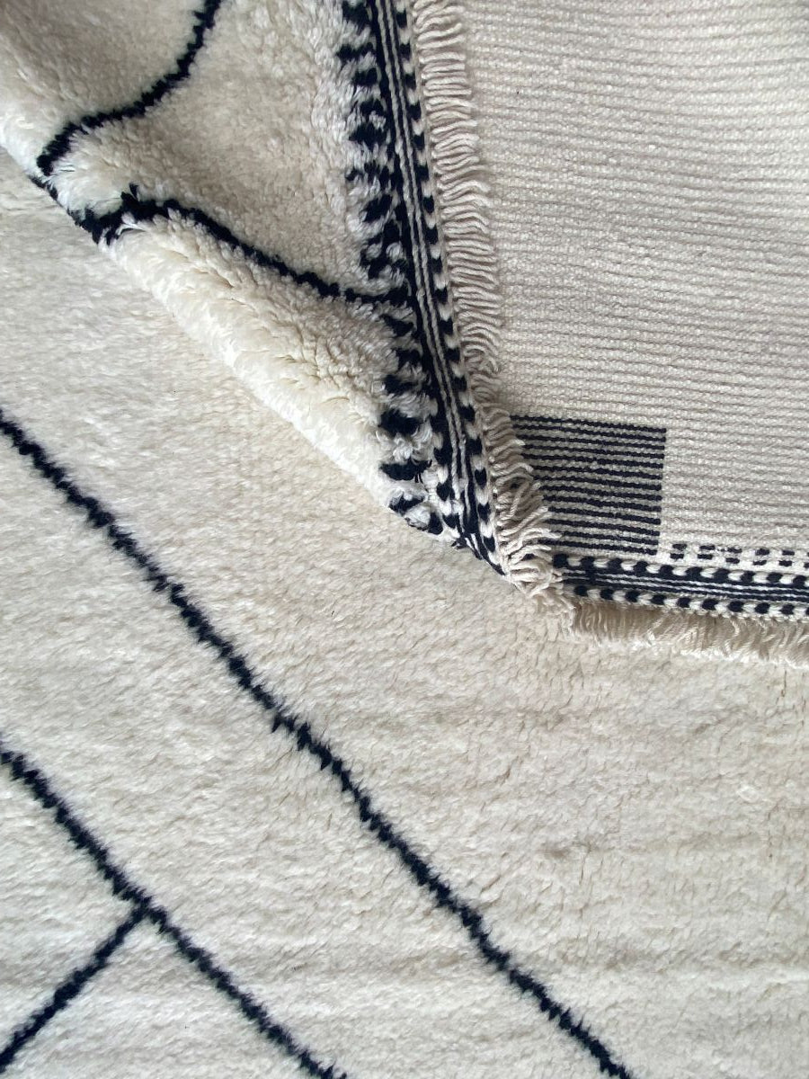 Hand-Woven Modern Moroccan Rug