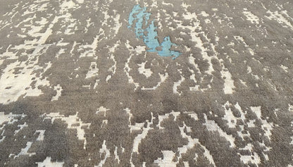 Handmade Modern Persian Transitional Carpet