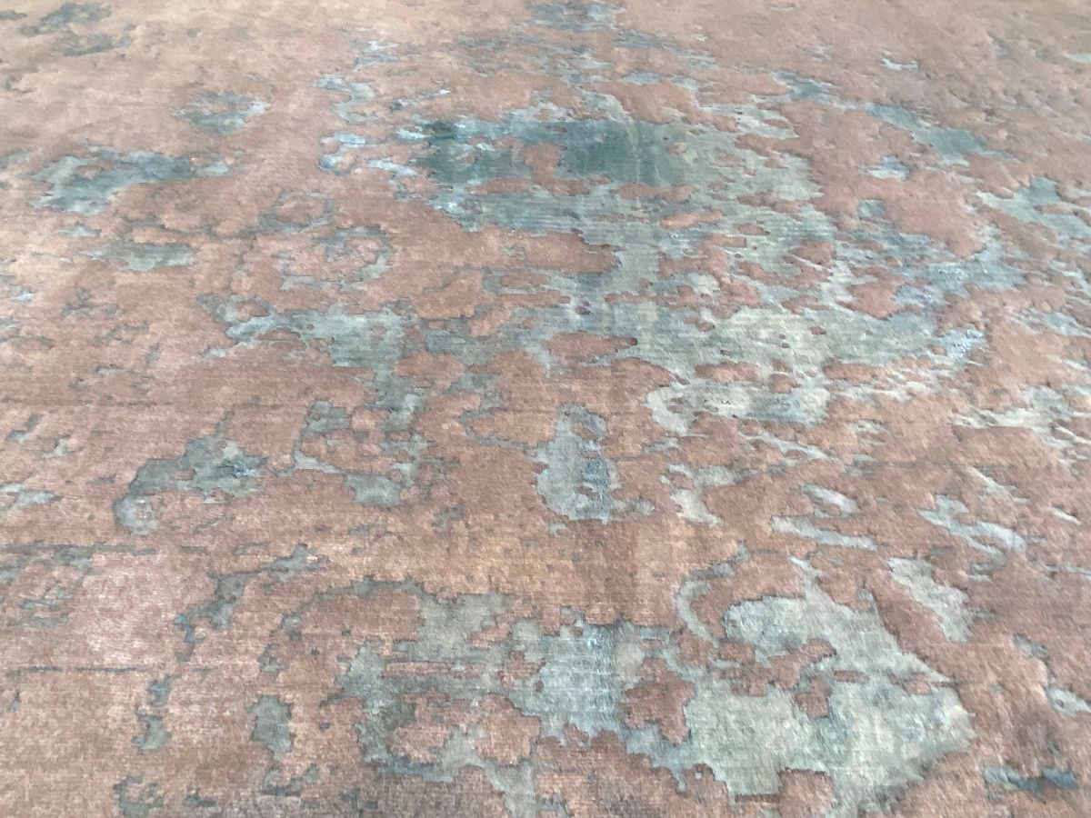 Handmade Modern Persian Transitional Carpet