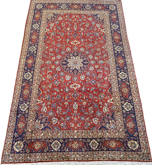 Hand-Knotted Persian Kashan Carpet