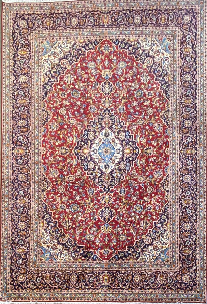 Hand-Knotted Persian Kashan Carpet