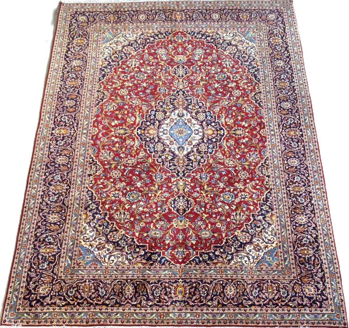 Hand-Knotted Persian Kashan Carpet