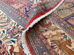 Fine Hand-Knotted Persian Sarouq Carpet