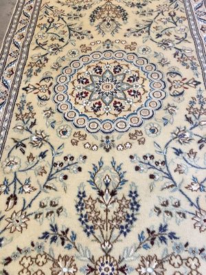 Handmade Persian Naien Hall Runner