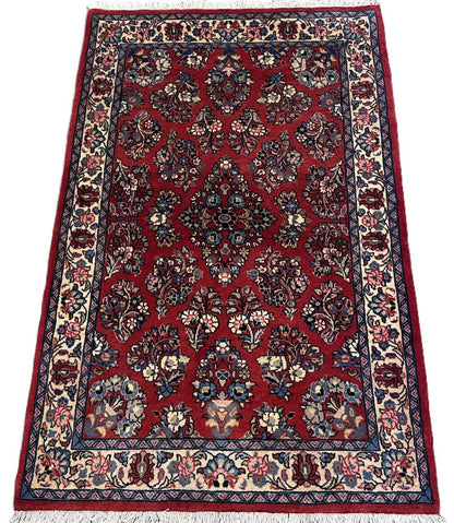 Fine Hand-Knotted Persian Sarouq Carpet