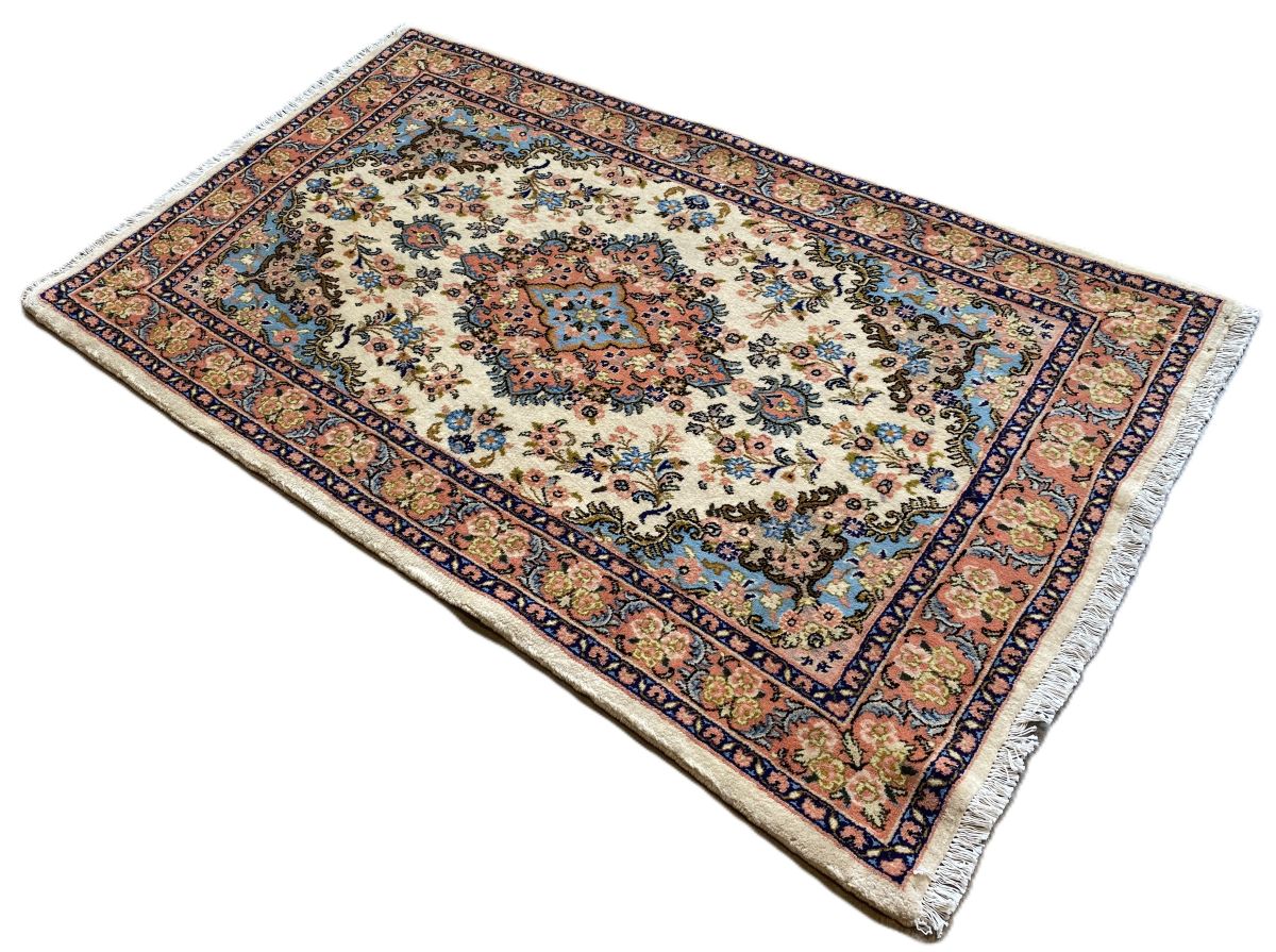 Hand-Knotted Persian Bidjar Rug