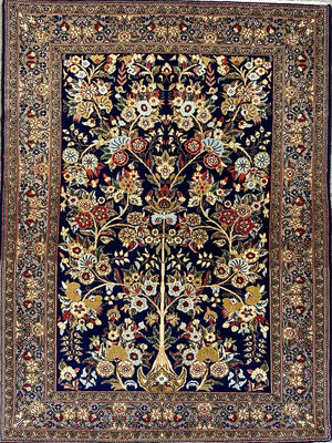 Fine Hand-Knotted Persian Qum Carpet